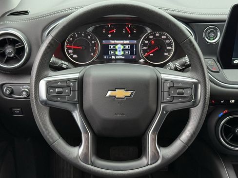 Certified 2025 Chevrolet Blazer LT image 12