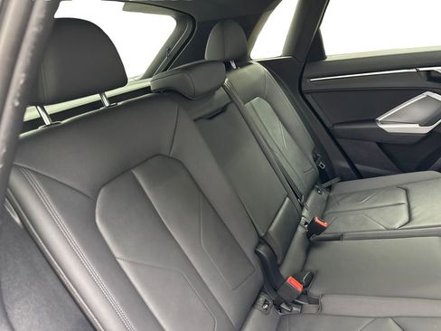 Used 2020 Audi Q3 2.0T Premium w/ Convenience Package image 40