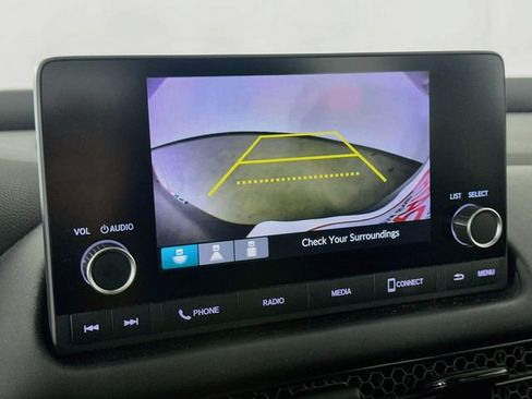 Used 2024 Honda HR-V LX image 11