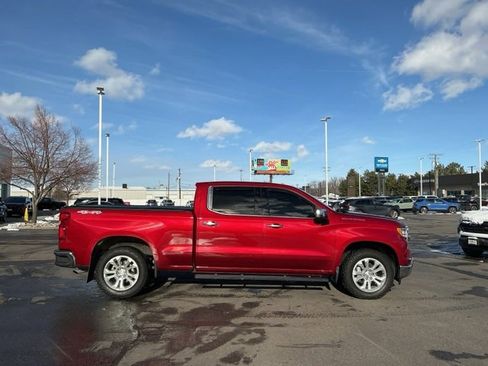 Used 2023 Chevrolet Silverado 1500 LTZ image 2