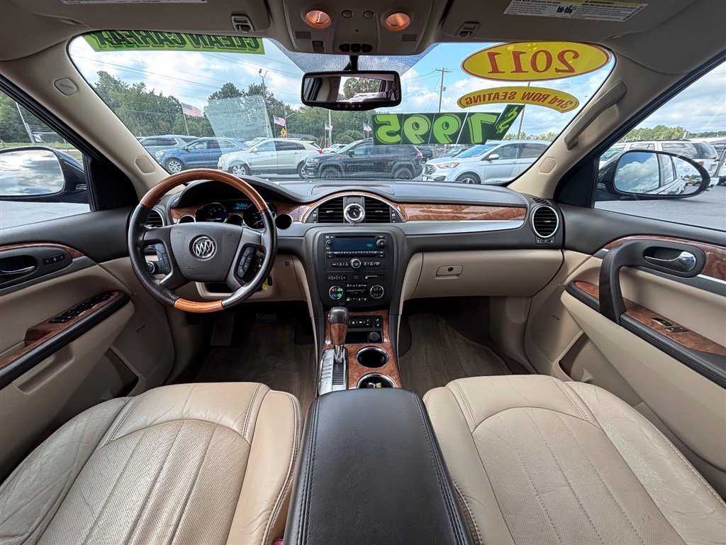 Used 2011 Buick Enclave CXL w/ Trailering Provision Package FWD image 17