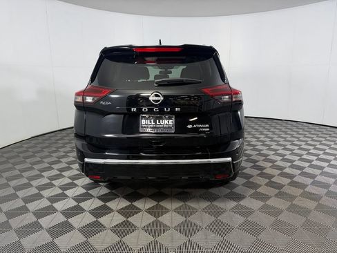 Used 2026 Nissan Rogue Platinum w/ Platinum Premium Package AWD/4WD image 9