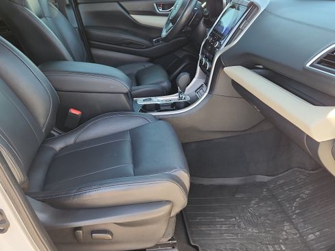 Used 2022 Subaru Ascent Limited w/ Technology Package AWD/4WD image 14
