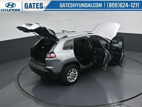 Used 2019 Jeep Cherokee Latitude w/ Popular Appearance Group image 51