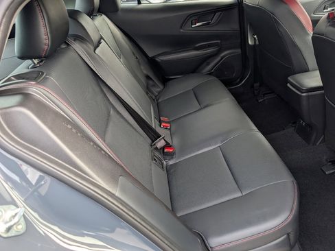 Used 2025 Toyota Prius Plug-In Hybrid image 5