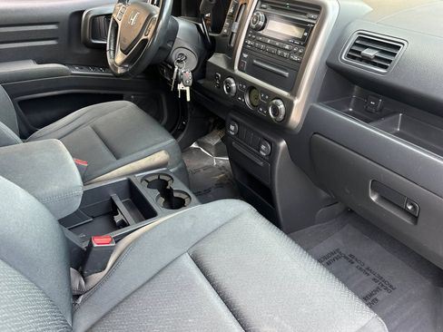 Used 2013 Honda Ridgeline Sport image 30