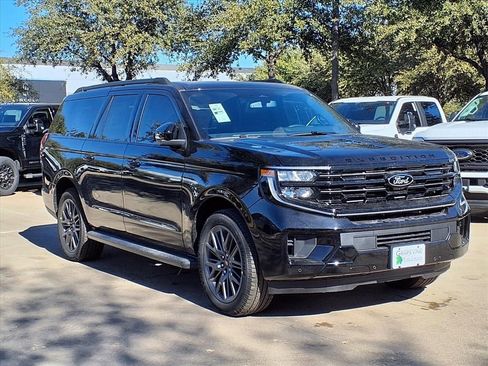 New 2026 Ford Expedition Max Platinum w/ Stealth Appearance Package image 3