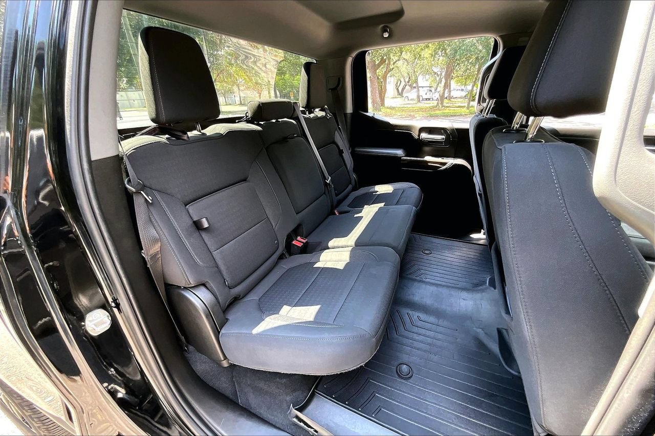 Used 2021 Chevrolet Silverado 1500 RST w/ Rally Edition RWD image 22