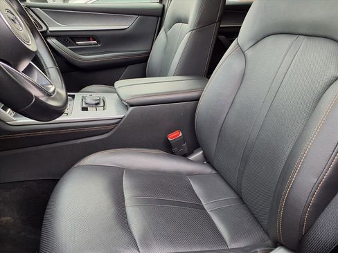 Used 2025 MAZDA CX-90 3.3 Turbo w/ Preferred Package image 35