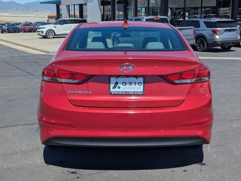 Used 2018 Hyundai Elantra SEL FWD image 6