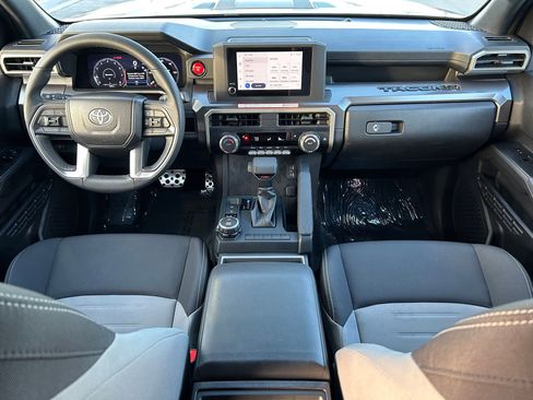Certified 2025 Toyota Tacoma TRD Sport image 22