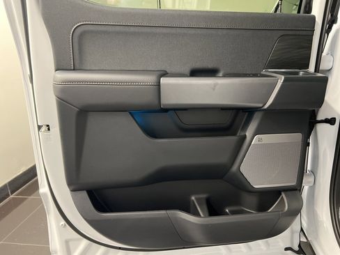 New 2025 Ford F150 Lightning Lariat image 37