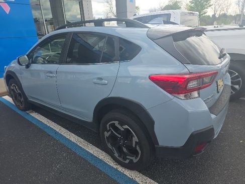 Used 2022 Subaru Crosstrek 2.5i Limited w/ Moonroof Package 2 AWD/4WD image 3
