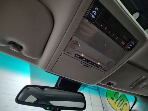 Used 2012 Lexus LS 460 AWD image 40