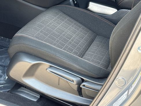 Used 2023 Honda HR-V Sport image 7