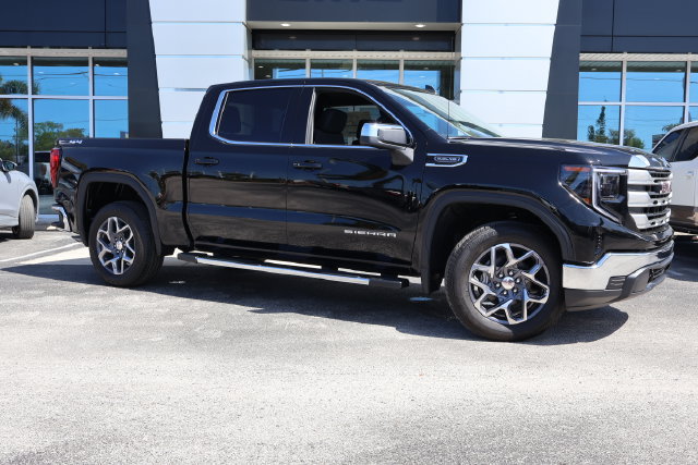 New 2026 GMC Sierra 1500 SLE w/ Max Trailering Package AWD/4WD image 2