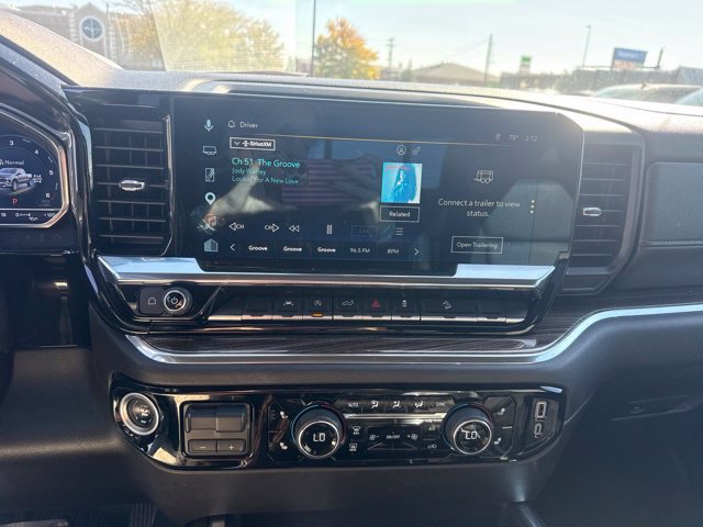 Used 2024 Chevrolet Silverado 1500 RST w/ Convenience Package II AWD/4WD image 18