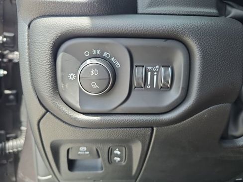 New 2026 RAM 1500 Big Horn AWD/4WD image 22
