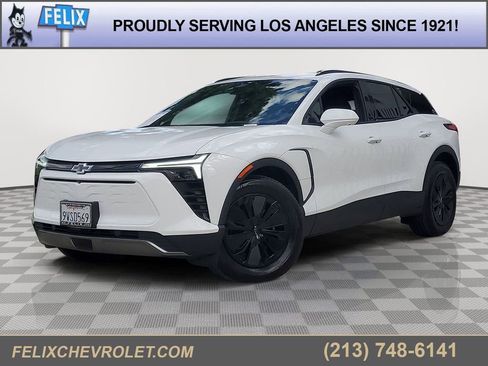 Used 2026 Chevrolet Blazer EV LT w/ Midnight/Sport Edition FWD image 1