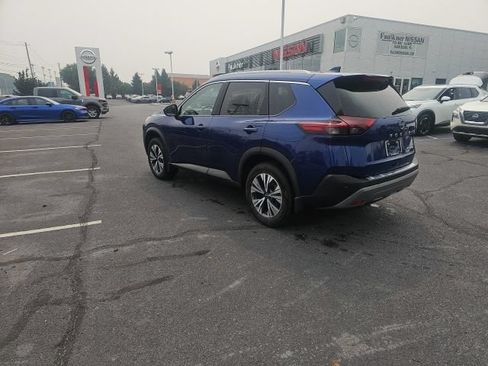 Used 2023 Nissan Rogue SV w/ SV Premium B Package AWD/4WD image 5