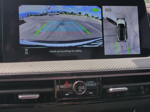 New 2025 Nissan Kicks SR w/ Illumination Package image 14