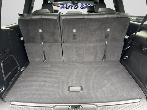 Used 2022 Jeep Wagoneer Series II w/ Premium Group I image 9