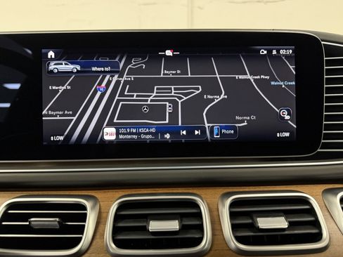 Used 2024 Mercedes-Benz Maybach GLS 600 4MATIC image 36