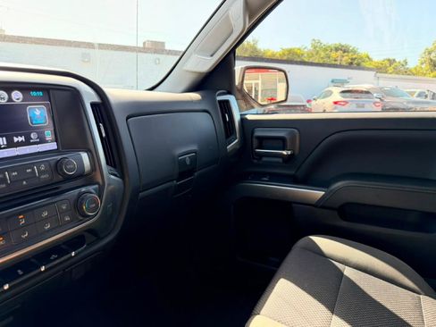 Used 2018 Chevrolet Silverado 1500 LT w/ Trailering Package AWD/4WD image 25