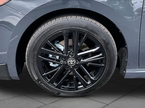 Used 2026 Toyota Camry SE w/ Convenience Package image 10