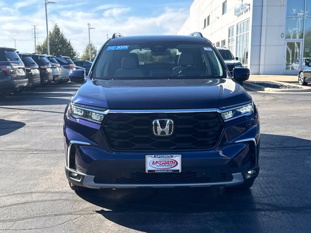 Certified 2025 Honda Pilot Elite image 5