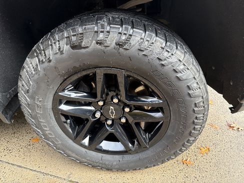 Used 2022 Chevrolet Silverado 1500 Custom Trail Boss image 13