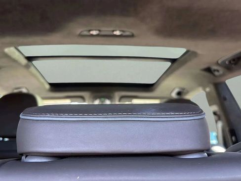 Used 2021 Audi Q8 Prestige image 34