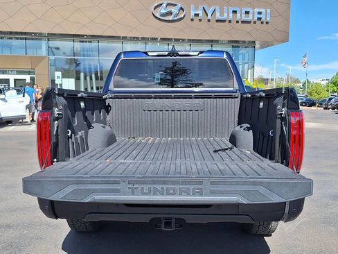 Used 2022 Toyota Tundra Platinum AWD/4WD image 36