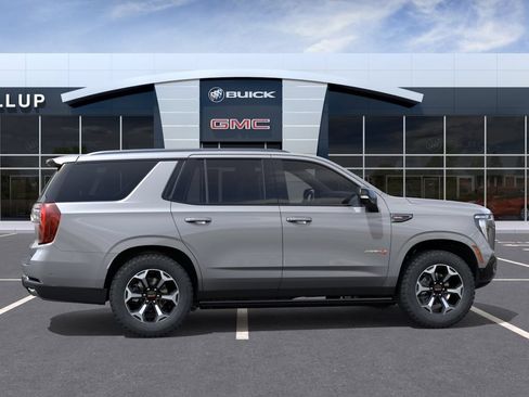 New 2026 GMC Yukon AT4 AWD/4WD image 5