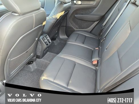 Used 2026 Volvo XC40 B4 Core w/ Protection Package Premier FWD image 29