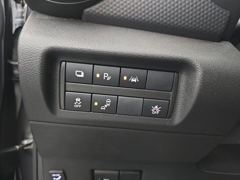 Used 2023 Nissan Kicks S w/ Interior Electronics Package image 33