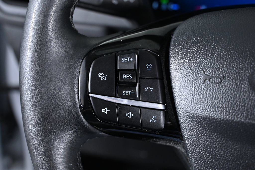 Used 2023 Ford Escape Active w/ Tech Pack #2 AWD/4WD image 13
