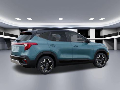 New 2026 Kia Seltos S image 6