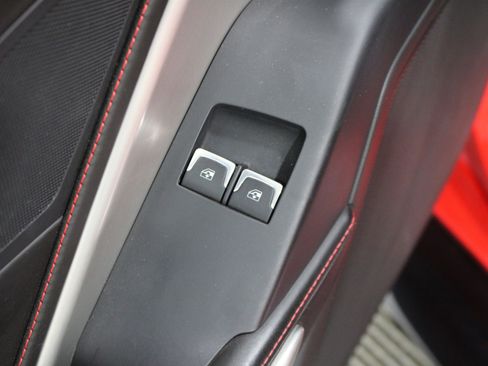 Used 2016 Chevrolet Corvette Z06 w/ 3LZ Preferred Equipment Group RWD image 7