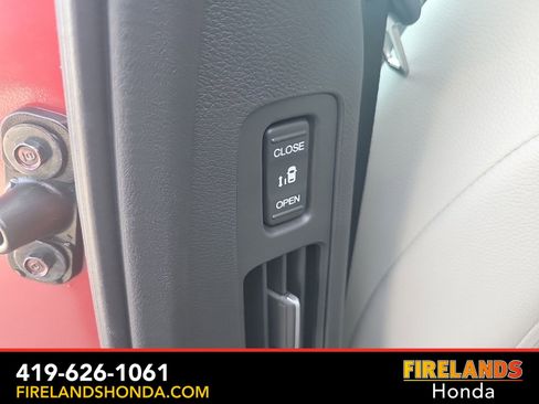 New 2025 Honda Odyssey EX-L image 14