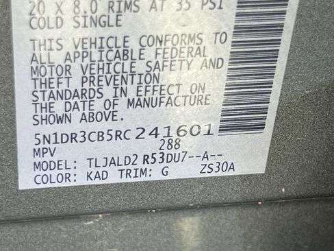 Certified 2024 Nissan Pathfinder SL w/ SL Premium Package image 16