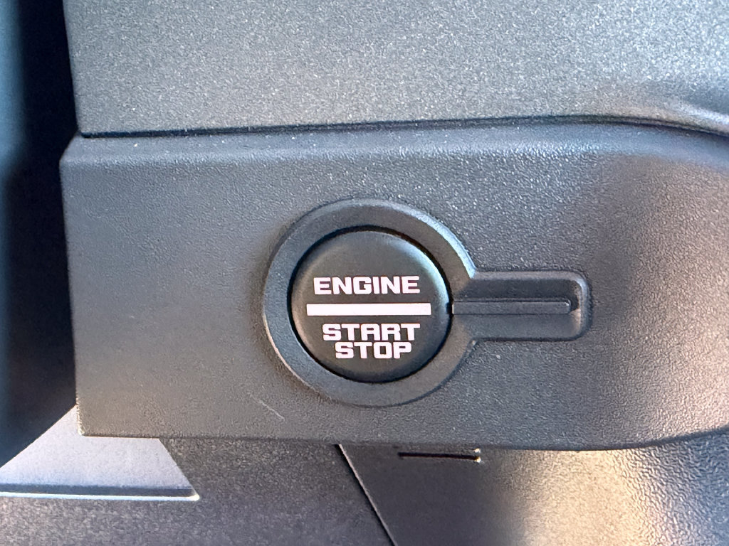 Used 2025 Ford Bronco Raptor AWD/4WD image 33