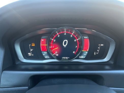 Used 2014 Volvo XC60 T6 image 24