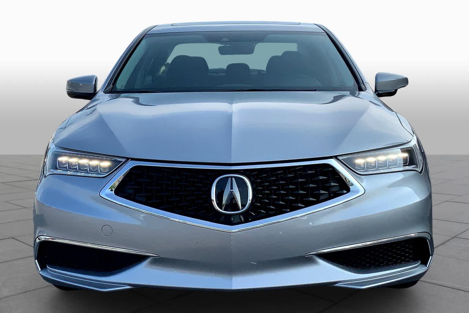 Used 2019 Acura TLX FWD image 4