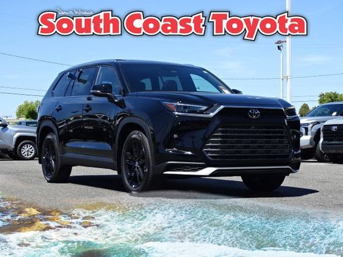 New 2026 Toyota Grand Highlander Limited AWD/4WD image 1