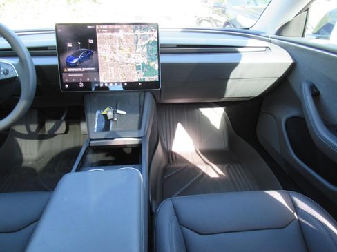 Used 2025 Tesla Model 3 RWD image 14