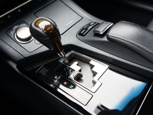 Used 2014 Lexus ES 350 w/ Premium Package FWD image 19