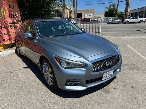 Used 2017 INFINITI Q50 Premium w/ 2.0T Premium Plus Package RWD image 3