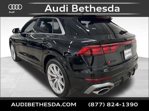 New 2026 Audi RS Q8 performance image 5