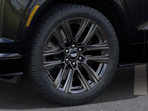 New 2026 Cadillac Vistiq Platinum AWD/4WD image 36